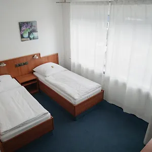 *** Bed & Breakfast Airport Lounge Germany